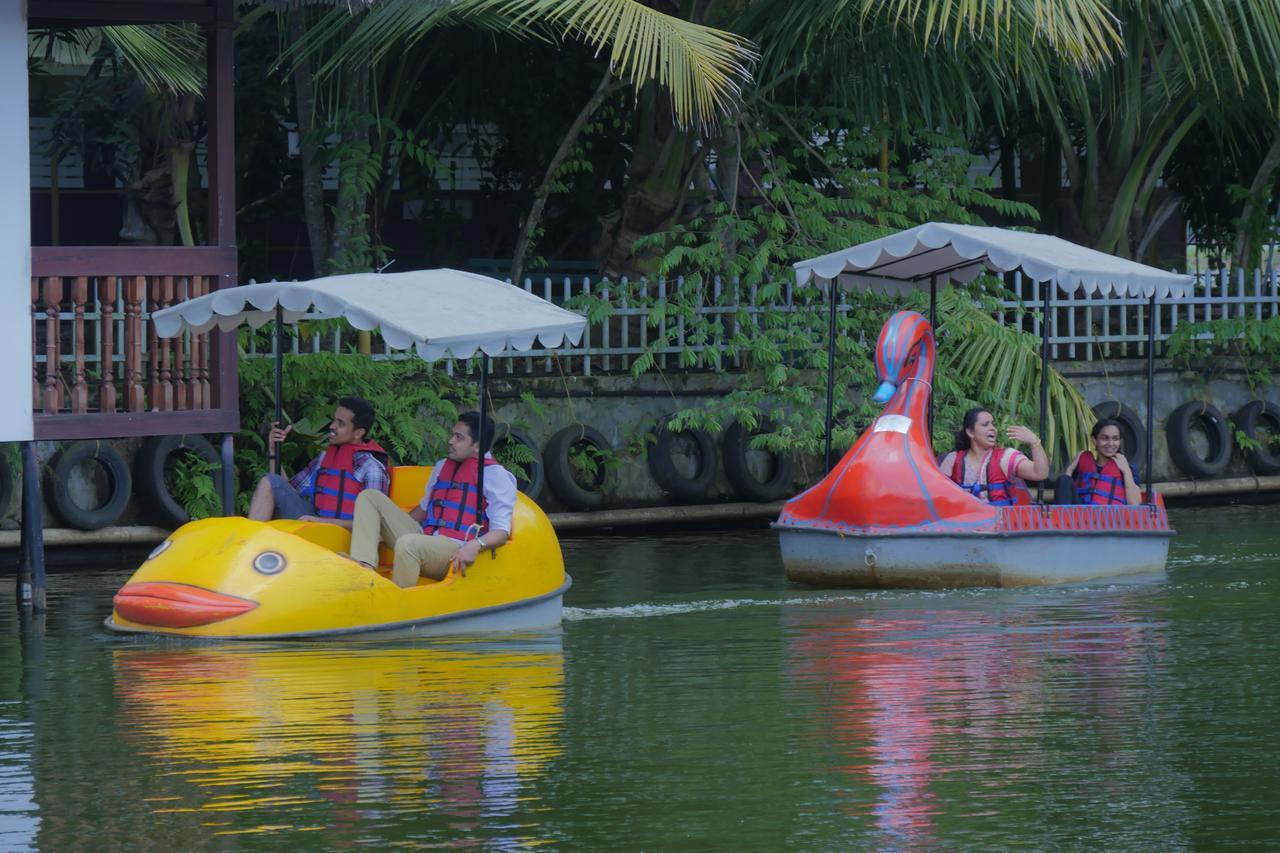 Mango Meadows Hotel Kottayam Eksteriør billede